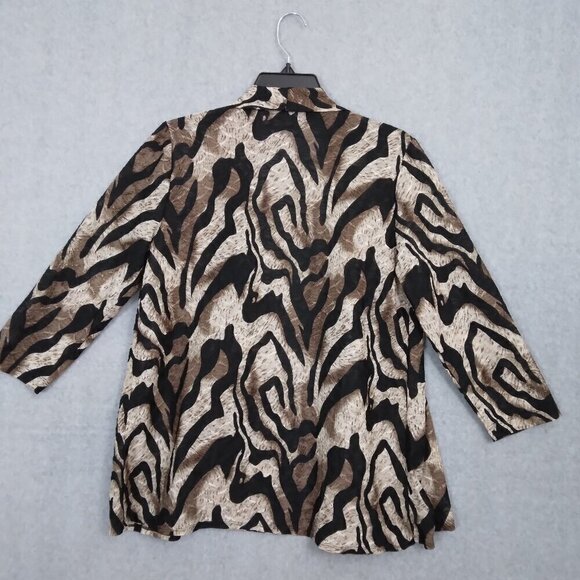 Chico's Easywear | Animal Print Open Front Lightweight Jacket | Size M - Picture 4 of 6